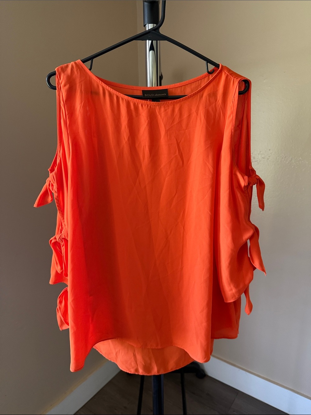 BOLD elements Vibrant Orange Cold-Shoulder Tie-Sleeve Blouse